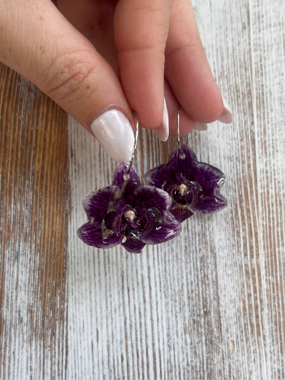 Mini Orchid Earring