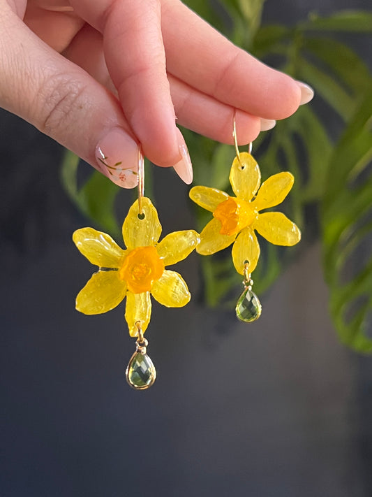 Mini Daffodil, Light Green Charm, Hoop Earring