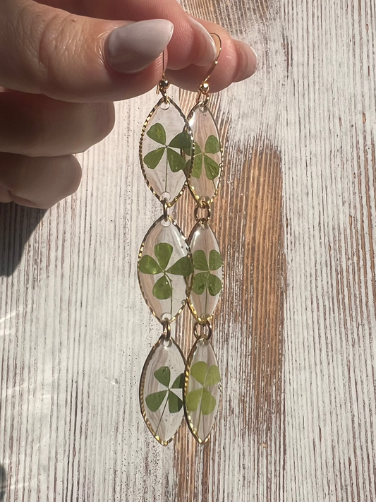Clover Dangle Earring