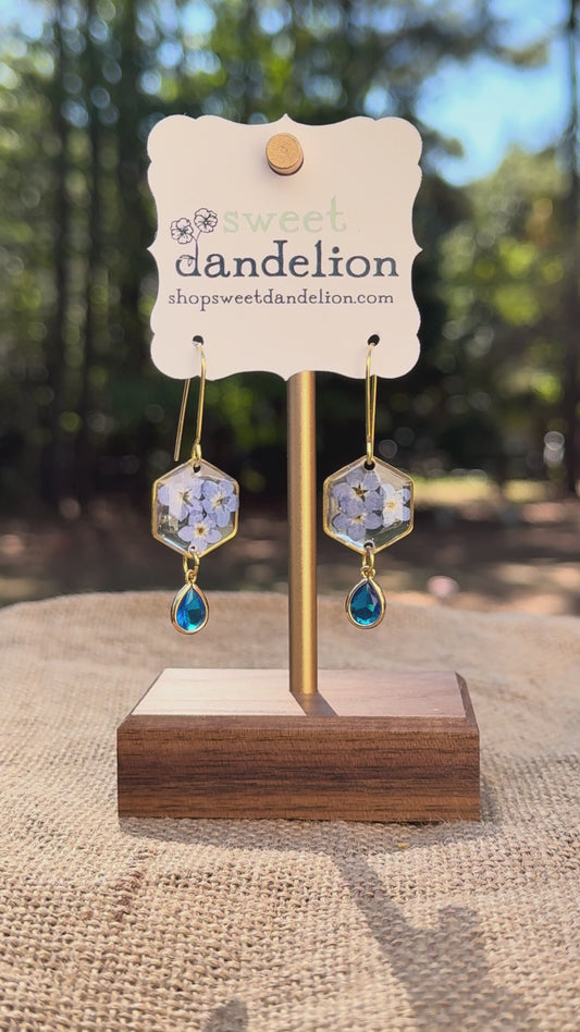 Hexagon Forget Me Not