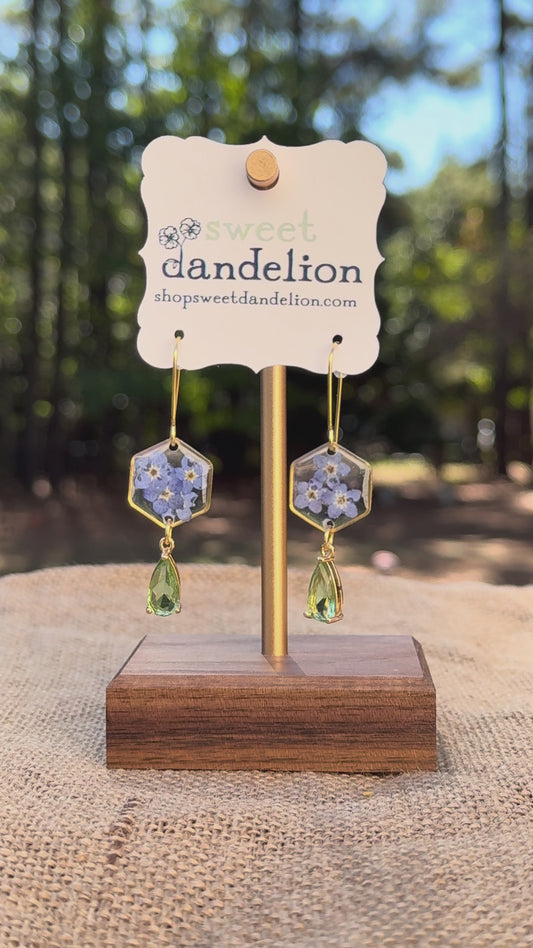 Hexagon Forget Me Not
